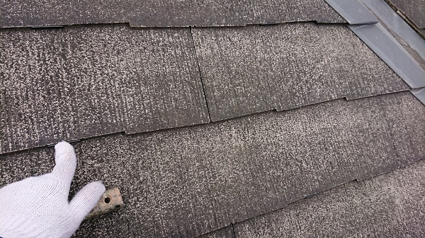 千葉県市川市　屋根塗装　屋根・外壁診断0円　色褪せ　苔　変色　剥がれ